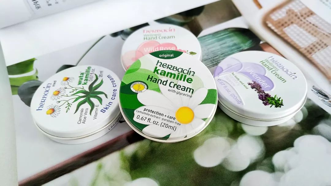 德国小甘菊护手霜出限量礼盒啦！J9国际集团拥有112年历史的(图15)